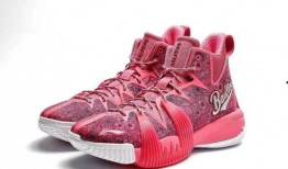 李宁808最新爆料,匠心独运，引领潮流运动鞋新风尚”